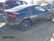 ✅ 2017 Toyota 86 • VIN: JF1ZNAA13H8705142 • Lot: 43485365. Wystawiony na IAAI z przebiegiem 50 173 mil. Bezpłatny archiwum sprzedaży aukcyjnych z USA i szczegółowy raport historii pojazdu na DreamBid. Zdjęcie 4.