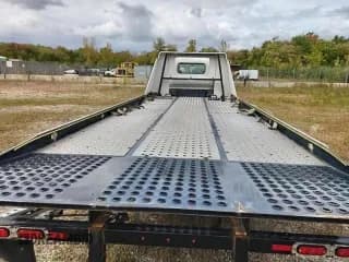 ✅ 2019 Isuzu NQR IBT • VIN: JALE5W162K7304629 • Lot: 76381514. Wystawiony na Copart z przebiegiem 162 541 mil. Bezpłatny archiwum sprzedaży aukcyjnych z USA i szczegółowy raport historii pojazdu na DreamBid. Zdjęcie 6.