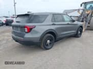 ✅ 2025 Ford Police Interceptor Utility • VIN: 1FM5K8AB9SGB13773 • Lot: 43087413. Wystawiony na IAAI z przebiegiem 5 378 mil. Bezpłatny archiwum sprzedaży aukcyjnych z USA i szczegółowy raport historii pojazdu na DreamBid. Zdjęcie 4.