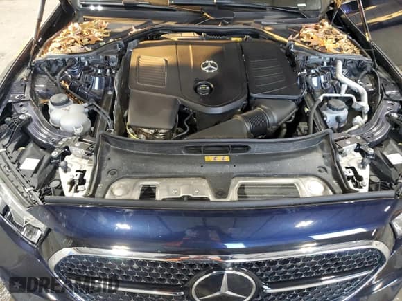 ✅ 2024 Mercedes-Benz E 350 • VIN: W1KLF4HB5RA082085 • Lot: 93689925. Listed on Copart with 10,885 mi. Free auction sales archive from the USA and detailed vehicle history report at DreamBid. Image 11.
