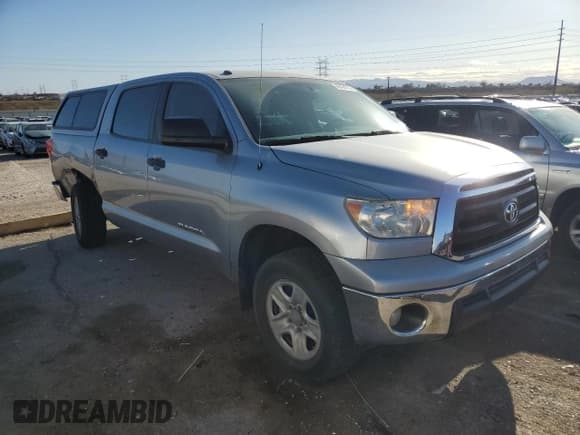 ✅ 2011 Toyota Tundra • VIN: 5TFDM5F14BX020975 • Lot: 48494765. Wystawiony na Copart z przebiegiem 188 361 mil. Bezpłatny archiwum sprzedaży aukcyjnych z USA i szczegółowy raport historii pojazdu na DreamBid. Zdjęcie 4.
