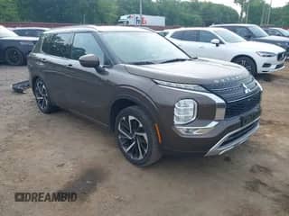 2022 Mitsubishi Outlander SEL с VIN JA4J4VA82NZ060174, выставлен на аукционе IAAI как лот 42492433 с пробегом 187 404 миль миль и . История ставок и продаж доступна на DreamBid. Изображение 1.