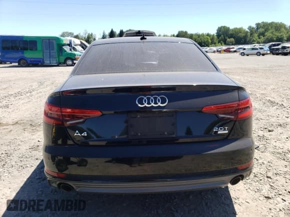 ✅ 2017 Audi A4 ultra Premium Plus • VIN: WAULMAF49HN069458 • Лот: 63257635. Опубликован ранее на Copart с пробегом Не указан. Бесплатный доступ к архиву аукционных продаж из США и подробный отчёт об истории автомобиля на DreamBid. Изображение 6.