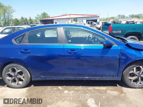 ✅ 2021 Kia Forte LXS • VIN: 3KPF24AD4ME277261 • Лот: 42230195. Опубликован ранее на IAAI с пробегом 86 515 миль. Бесплатный доступ к архиву аукционных продаж из США и подробный отчёт об истории автомобиля на DreamBid. Изображение 13.