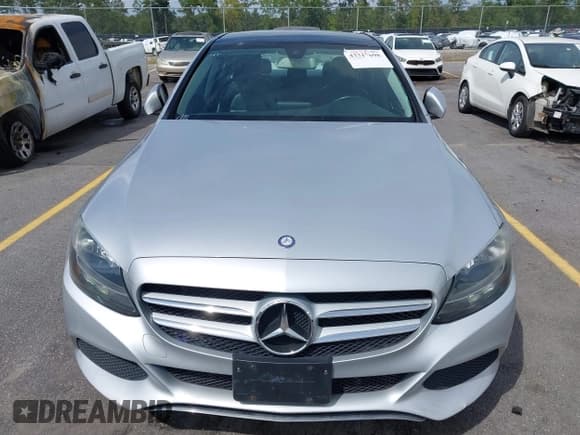 ✅ 2015 Mercedes-Benz C 300 Luxury • VIN: 55SWF4KB8FU005678 • Lot: 43317698. Listed on IAAI with 101,799 mi. Free auction sales archive from the USA and detailed vehicle history report at DreamBid. Image 6.