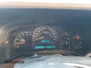 ✅ 2003 Chevrolet Suburban Z71 • VIN: 3GNFK16Z83G204813 • Лот: 42234385. Опубликован ранее на Copart с пробегом 192 320 миль. Бесплатный доступ к архиву аукционных продаж из США и подробный отчёт об истории автомобиля на DreamBid. Изображение 9.