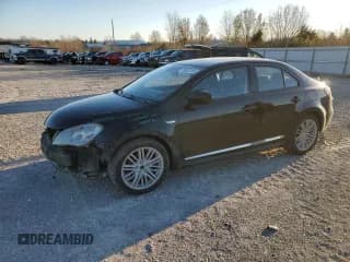 ✅ 2011 Suzuki Kizashi SLS Sport • VIN: JS2RF9A87B6110967 • Лот: 83033184. Опубликован ранее на Copart с пробегом 158 891 миль. Бесплатный доступ к архиву аукционных продаж из США и подробный отчёт об истории автомобиля на DreamBid. Изображение 1.