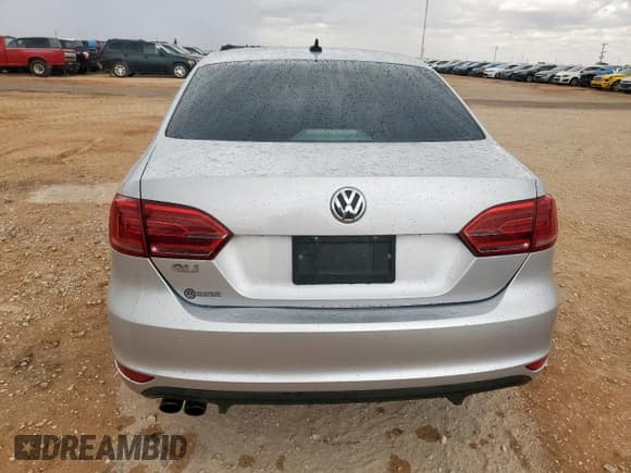 ✅ 2014 Volkswagen Jetta GLI • VIN: 3VW4S7AJ9EM361711 • Lot: 61951625. Wystawiony na Copart z przebiegiem 117 439 mil. Bezpłatny archiwum sprzedaży aukcyjnych z USA i szczegółowy raport historii pojazdu na DreamBid. Zdjęcie 6.