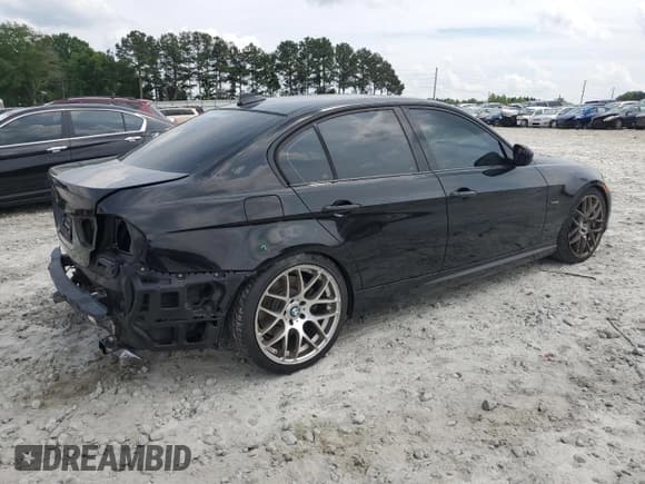 ✅ 2011 BMW 3 Series 335i • VIN: WBAPM5G53BNN00366 • Lot: 57551935. Wystawiony na Copart z przebiegiem 145 721 mil. Bezpłatny archiwum sprzedaży aukcyjnych z USA i szczegółowy raport historii pojazdu na DreamBid. Zdjęcie 3.