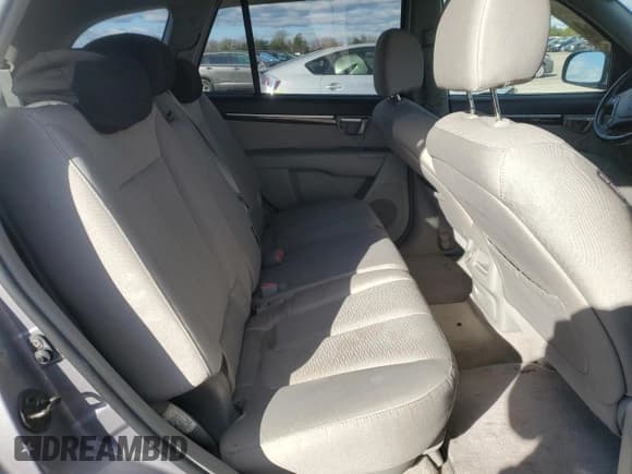 ✅ 2007 Hyundai Santa Fe SE • VIN: 5NMSH73E07H021779 • Lot: 81093694. Listed on Copart with 205,443 mi. Free auction sales archive from the USA and detailed vehicle history report at DreamBid. Image 11.