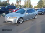 ✅ 2005 Acura TL • VIN: 19UUA66265A056702 • Lot: 43384640. Wystawiony na IAAI z przebiegiem 284 746 mil. Bezpłatny archiwum sprzedaży aukcyjnych z USA i szczegółowy raport historii pojazdu na DreamBid. Zdjęcie 2.