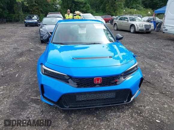 ✅ 2025 Honda Civic Type R • VIN: JHMFL5G4XSX003424 • Lot: 43160543. Wystawiony na IAAI z przebiegiem 3 299 mil. Bezpłatny archiwum sprzedaży aukcyjnych z USA i szczegółowy raport historii pojazdu na DreamBid. Zdjęcie 12.