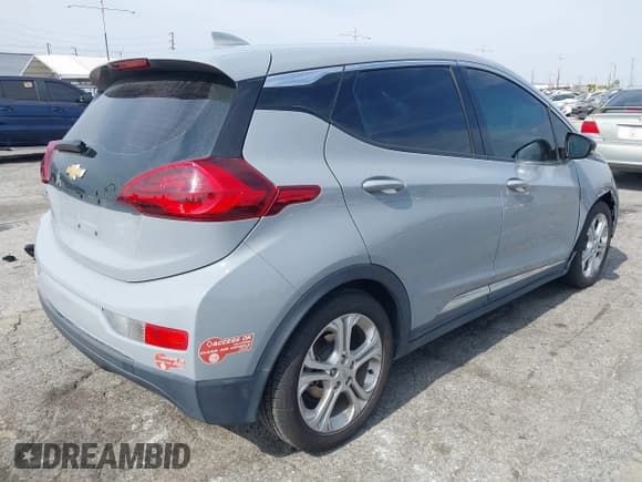 ✅ 2019 Chevrolet Bolt EV LT • VIN: 1G1FW6S06K4102223 • Lot: 42305594. Listed on IAAI with 136,966 mi. Free auction sales archive from the USA and detailed vehicle history report at DreamBid. Image 4.