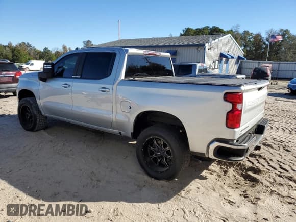 ✅ 2019 Chevrolet Silverado 1500 LT • VIN: 1GCPWCED4KZ126449 • Lot: 91895615. Listed on Copart with 81,193 mi. Free auction sales archive from the USA and detailed vehicle history report at DreamBid. Image 2.