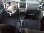 ✅ 2006 Suzuki Aerio Premium • VIN: JS2RC62H665350593 • Lot: 83631364. Wystawiony na Copart z przebiegiem Nie podano. Bezpłatny archiwum sprzedaży aukcyjnych z USA i szczegółowy raport historii pojazdu na DreamBid. Zdjęcie 8.