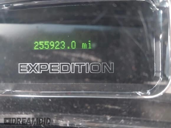 ✅ 2008 Ford Expedition Eddie Bauer • VIN: 1FMFU17508LA14881 • Lot: 42210754. Listed on IAAI with 255,923 mi. Free auction sales archive from the USA and detailed vehicle history report at DreamBid. Image 15.