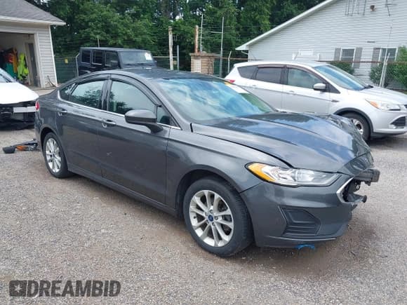 ✅ 2020 Ford Fusion SE • VIN: 3FA6P0LU7LR232500 • Lot: 42590897. Listed on IAAI with 58,971 mi. Free auction sales archive from the USA and detailed vehicle history report at DreamBid. Image 1.