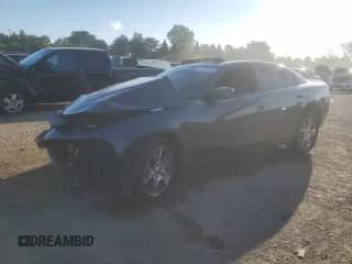 2015 Dodge Charger SXT с VIN 2C3CDXJG3FH742701, выставлен на аукционе Copart как лот 71244325 с пробегом Не указан миль и Списание • Salvage title. История ставок и продаж доступна на DreamBid. Изображение 1.