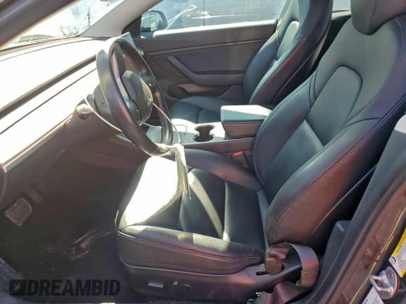 ✅ 2019 Tesla Model 3 Mid Range • VIN: 5YJ3E1EA8KF313520 • Lot: 95839855. Listed on Copart with 88,452 mi. Free auction sales archive from the USA and detailed vehicle history report at DreamBid. Image 7.