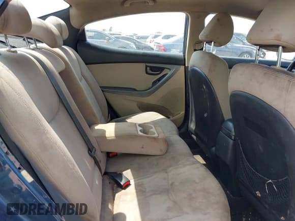 ✅ 2015 Hyundai Elantra SE • VIN: KMHDH4AE1FU250386 • Lot: 42955936. Listed on IAAI with 195,842 mi. Free auction sales archive from the USA and detailed vehicle history report at DreamBid. Image 8.