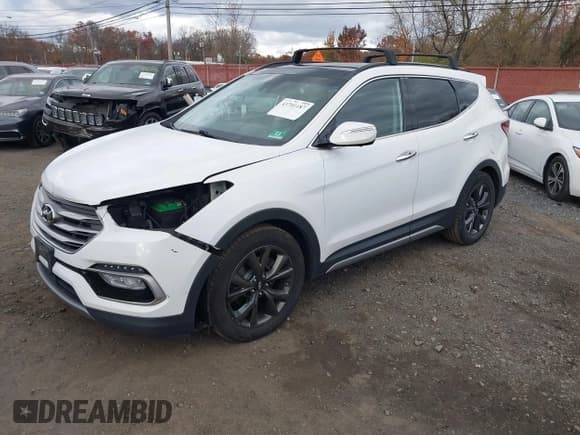 ✅ 2017 Hyundai Santa Fe Ultimate • VIN: 5XYZWDLA8HG456092 • Lot: 43701187. Listed on IAAI with 97,121 mi. Free auction sales archive from the USA and detailed vehicle history report at DreamBid. Image 2.