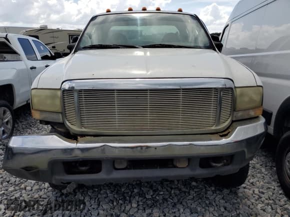 ✅ 2003 Ford F-250 XL • VIN: 1FTNX20P13EC51496 • Lot: 64813615. Listed on Copart with Not provided. Free auction sales archive from the USA and detailed vehicle history report at DreamBid. Image 5.
