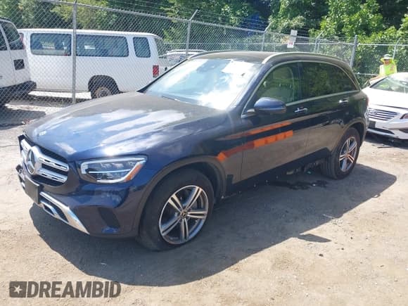 ✅ 2021 Mercedes-Benz GLC 300 • VIN: W1N0G8EB9MF878705 • Lot: 42963710. Listed on IAAI with 50,334 mi. Free auction sales archive from the USA and detailed vehicle history report at DreamBid. Image 17.