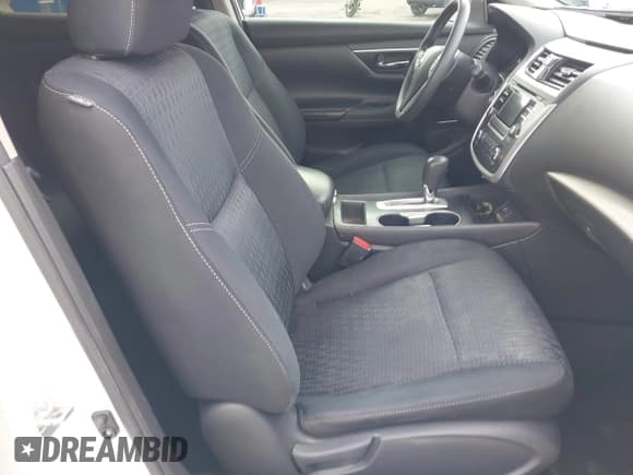 ✅ 2017 Nissan Altima S • VIN: 1N4AL3AP4HN337736 • Lot: 41724721. Listed on IAAI with 141,799 mi. Free auction sales archive from the USA and detailed vehicle history report at DreamBid. Image 5.