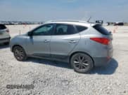 ✅ 2015 Hyundai Tucson SE • VIN: KM8JU3AG1FU074935 • Lot: 70810735. Listed on Copart with 160,530 mi. Free auction sales archive from the USA and detailed vehicle history report at DreamBid. Image 2.