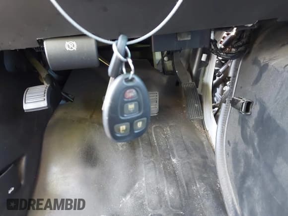 ✅ 2020 Chevrolet Express Cargo • VIN: 1GCWGAFG8L1245501 • Lot: 43226152. Listed on IAAI with 104,247 mi. Free auction sales archive from the USA and detailed vehicle history report at DreamBid. Image 11.