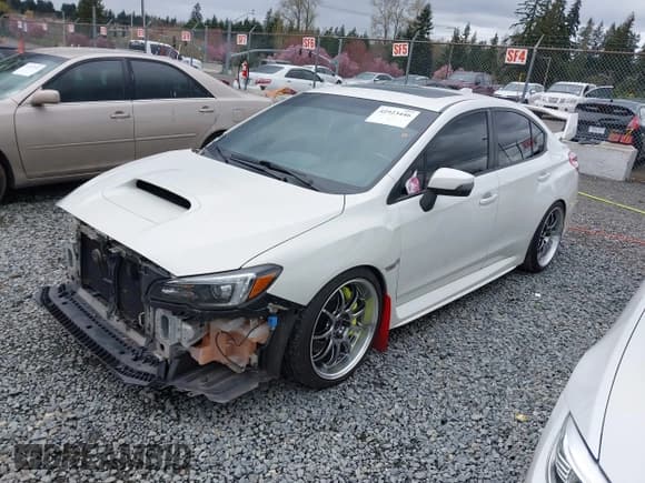 ✅ 2018 Subaru WRX STI Limited • VIN: JF1VA2W63J9831795 • Lot: 41923446. Listed on IAAI with 112,927 mi. Free auction sales archive from the USA and detailed vehicle history report at DreamBid. Image 2.