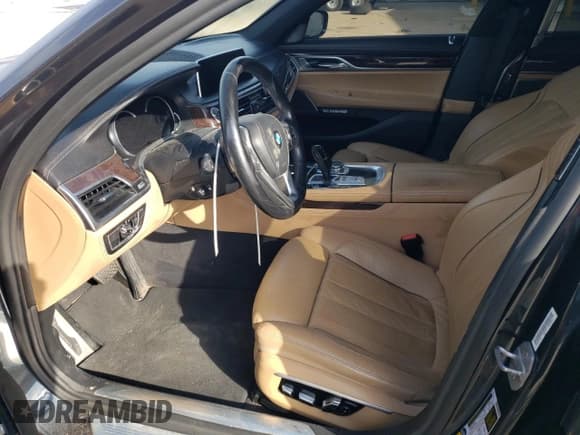 ✅ 2016 BMW 7 Series 750i • VIN: WBA7F0C53GGL99425 • Lot: 59640465. Listed on Copart with Not provided. Free auction sales archive from the USA and detailed vehicle history report at DreamBid. Image 7.