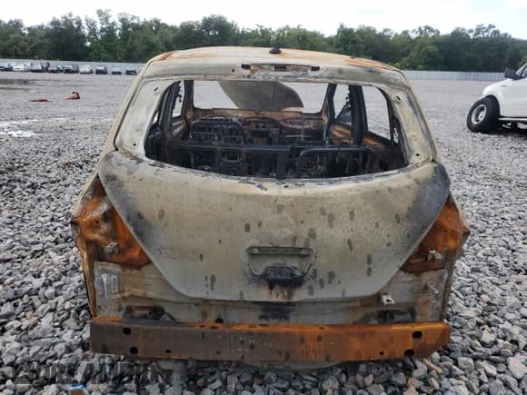 ✅ 2010 Nissan Versa S • VIN: 3N1BC1CP0AL434425 • Лот: 86870385. Опубликован ранее на Copart с пробегом Не указан. Бесплатный доступ к архиву аукционных продаж из США и подробный отчёт об истории автомобиля на DreamBid. Изображение 6.