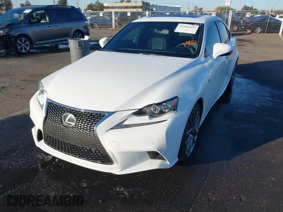 ✅ 2015 Lexus IS 350 • VIN: JTHBE1D28F5020499 • Lot: 43503437. Wystawiony na IAAI z przebiegiem 153 599 mil. Bezpłatny archiwum sprzedaży aukcyjnych z USA i szczegółowy raport historii pojazdu na DreamBid. Zdjęcie 18.