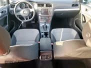 ✅ 2016 Volkswagen Golf SE • VIN: WVWKP7AU4GW913009 • Lot: 64078675. Wystawiony na Copart z przebiegiem 69 809 mil. Bezpłatny archiwum sprzedaży aukcyjnych z USA i szczegółowy raport historii pojazdu na DreamBid. Zdjęcie 8.