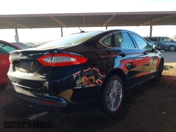 ✅ 2016 Ford Fusion SE • VIN: 3FA6P0HD5GR163885 • Лот: 43643232. Опубликован ранее на IAAI с пробегом 149 000 миль. Бесплатный доступ к архиву аукционных продаж из США и подробный отчёт об истории автомобиля на DreamBid. Изображение 4.