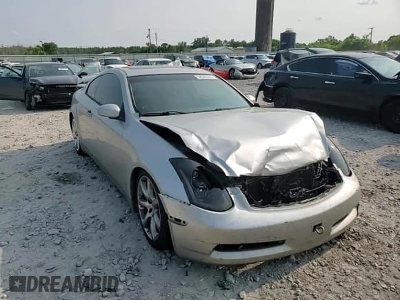 ✅ 2004 Infiniti G35 w/Leather • VIN: JNKCV54EX4M805793 • Lot: 58595535. Listed on Copart with 189,123 mi. Free auction sales archive from the USA and detailed vehicle history report at DreamBid. Image 13.