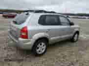 2006 Hyundai Tucson GLS z VIN KM8JN12D76U348077, wystawiony jako Copart lot #85163994 z przebiegiem 152 772 mil mil oraz Czysty tytuł • Clean title. Historia ofert i sprzedaży dostępna na DreamBid. Obrazek 3.