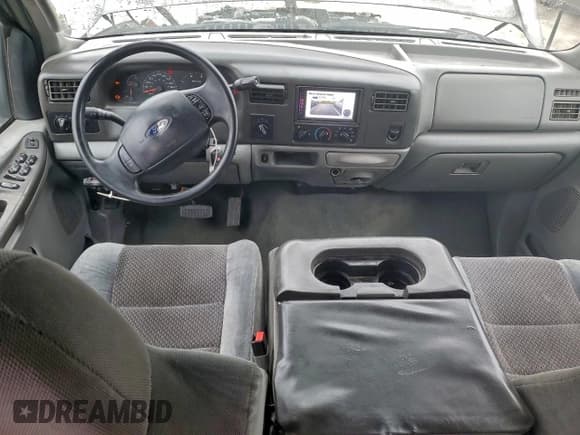 ✅ 2003 Ford F-350 XL • VIN: 1FTSW31P33EB54018 • Lot: 94536645. Listed on Copart with 300,313 mi. Free auction sales archive from the USA and detailed vehicle history report at DreamBid. Image 8.