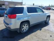 ✅ 2011 GMC Terrain SLE-1 • VIN: 2CTFLRECXB6398227 • Лот: 42121688. Опубликован ранее на IAAI с пробегом 209 549 миль. Бесплатный доступ к архиву аукционных продаж из США и подробный отчёт об истории автомобиля на DreamBid. Изображение 4.