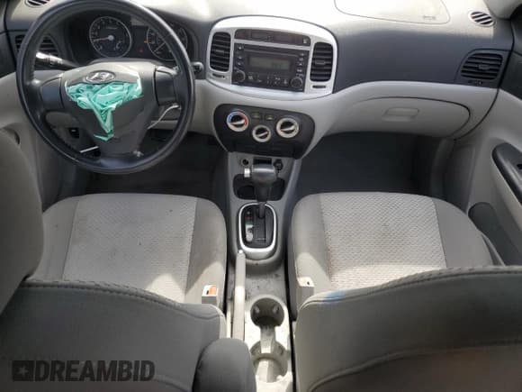 ✅ 2007 Hyundai Accent SE • VIN: KMHCN36C07U037937 • Лот: 71927104. Опубликован ранее на Copart с пробегом 115 821 миль. Бесплатный доступ к архиву аукционных продаж из США и подробный отчёт об истории автомобиля на DreamBid. Изображение 8.