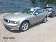 ✅ 2009 Ford Mustang GT • VIN: 1ZVHT82H095133740 • Лот: 42637708. Опубликован ранее на IAAI с пробегом 135 521 миль. Бесплатный доступ к архиву аукционных продаж из США и подробный отчёт об истории автомобиля на DreamBid. Изображение 17.