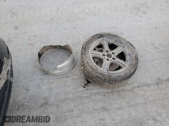 ✅ 2015 BMW 3 Series 328i xDrive • VIN: WBA3B5G59FNS15147 • Lot: 82759795. Wystawiony na Copart z przebiegiem 147 337 mil. Bezpłatny archiwum sprzedaży aukcyjnych z USA i szczegółowy raport historii pojazdu na DreamBid. Zdjęcie 12.