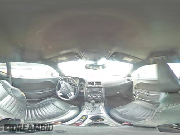 ✅ 2011 Dodge Challenger • VIN: 2B3CJ4DG0BH570315 • Lot: 70276054. Wystawiony na Copart z przebiegiem 181 808 mil. Bezpłatny archiwum sprzedaży aukcyjnych z USA i szczegółowy raport historii pojazdu na DreamBid. Zdjęcie 13.