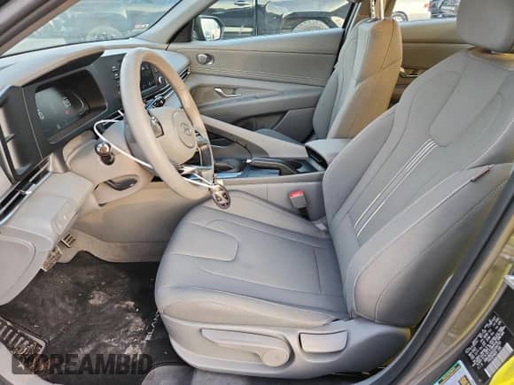 2025 Hyundai Elantra SEL Sport with VIN KMHLM4DG0SU044703, listed as a Copart auction lot 83830975 with 1,534 mi miles and Salvage title. Bid and sale history available at DreamBid. Image 7.