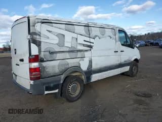 ✅ 2007 Dodge Sprinter • VIN: WD0PE746475179879 • Lot: 88050165. Listed on Copart with 315,919 mi. Free auction sales archive from the USA and detailed vehicle history report at DreamBid. Image 3.