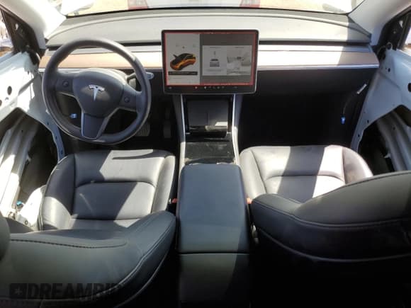 ✅ 2020 Tesla Model Y Long Range • VIN: 5YJYGDEE5LF029686 • Lot: 65841985. Wystawiony na Copart z przebiegiem 37 699 mil. Bezpłatny archiwum sprzedaży aukcyjnych z USA i szczegółowy raport historii pojazdu na DreamBid. Zdjęcie 8.