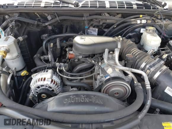 2003 Chevrolet Blazer LS z VIN 1GNCT18X83K145413, wystawiony jako IAAI lot #42239223 z przebiegiem 161 632 mil mil oraz . Historia ofert i sprzedaży dostępna na DreamBid. Obrazek 10.