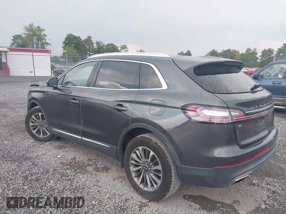 ✅ 2020 Lincoln Nautilus Standard • VIN: 2LMPJ8J95LBL02295 • Lot: 40226864. Listed on IAAI with 24,152 mi. Free auction sales archive from the USA and detailed vehicle history report at DreamBid. Image 3.