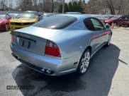 ✅ 2004 Maserati Coupe • VIN: ZAMBC38A240012148 • Lot: 55220585. Wystawiony na Copart z przebiegiem 87 977 mil. Bezpłatny archiwum sprzedaży aukcyjnych z USA i szczegółowy raport historii pojazdu na DreamBid. Zdjęcie 4.